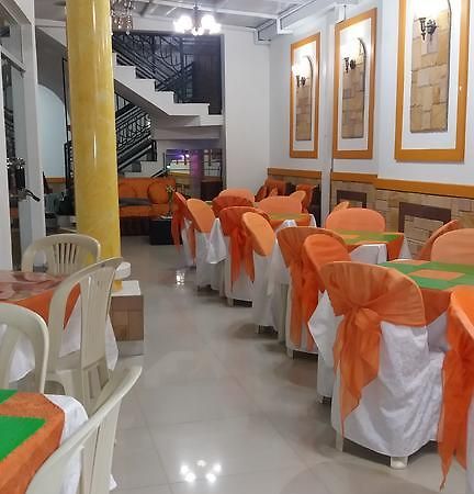 Hostal Corona Blanca Сукре Экстерьер фото