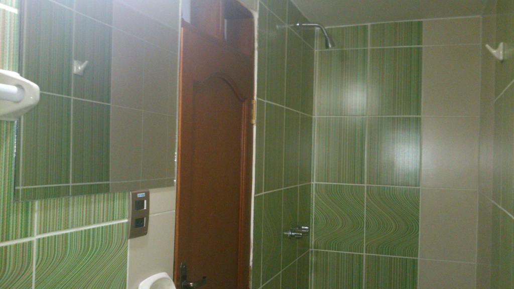 Hostal Corona Blanca Сукре Экстерьер фото
